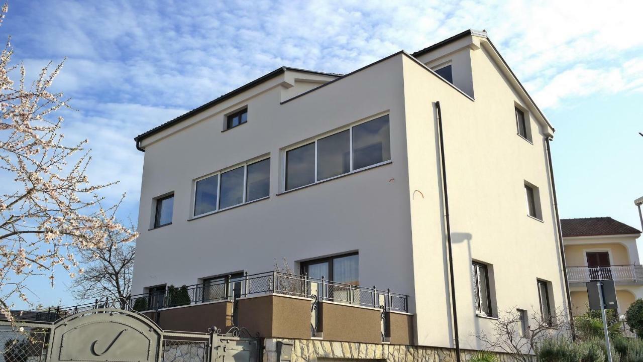 Apartment Ruzmarin Porat Zewnętrze zdjęcie